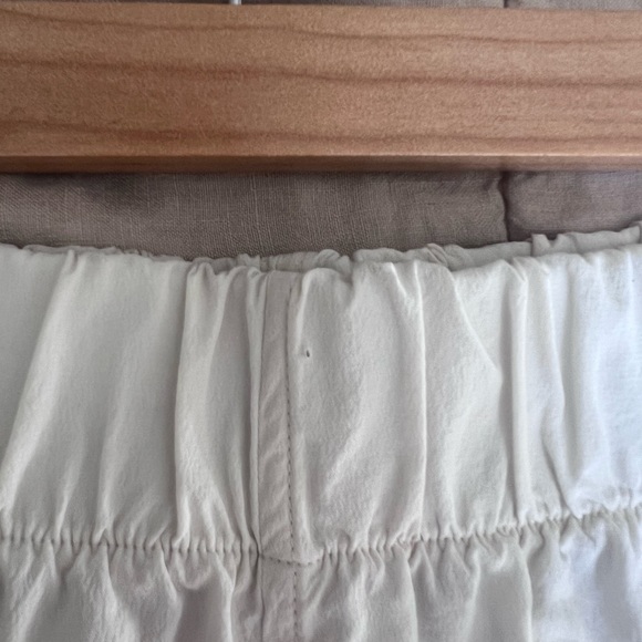 Elizabeth Suzann Silk Ivory Cream Florence High Waisted Shorts - Picture 11 of 11